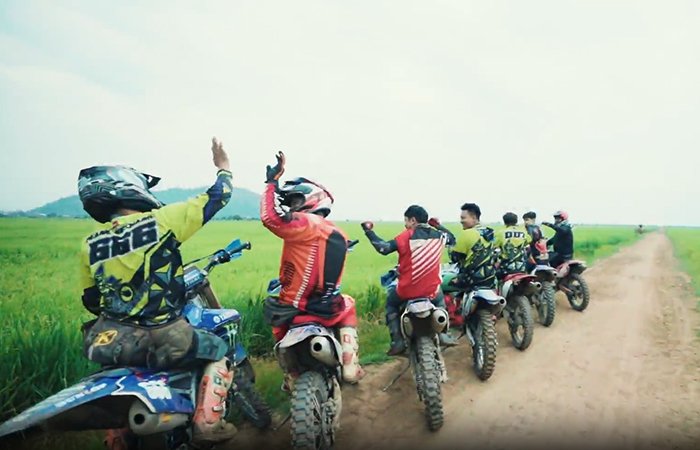1 Day and Half Day Dirtbike Tour Cambodia with Kindgom Dirtbike Adventure